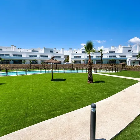 3025 Elegant With Terrace And Pool Apartmán